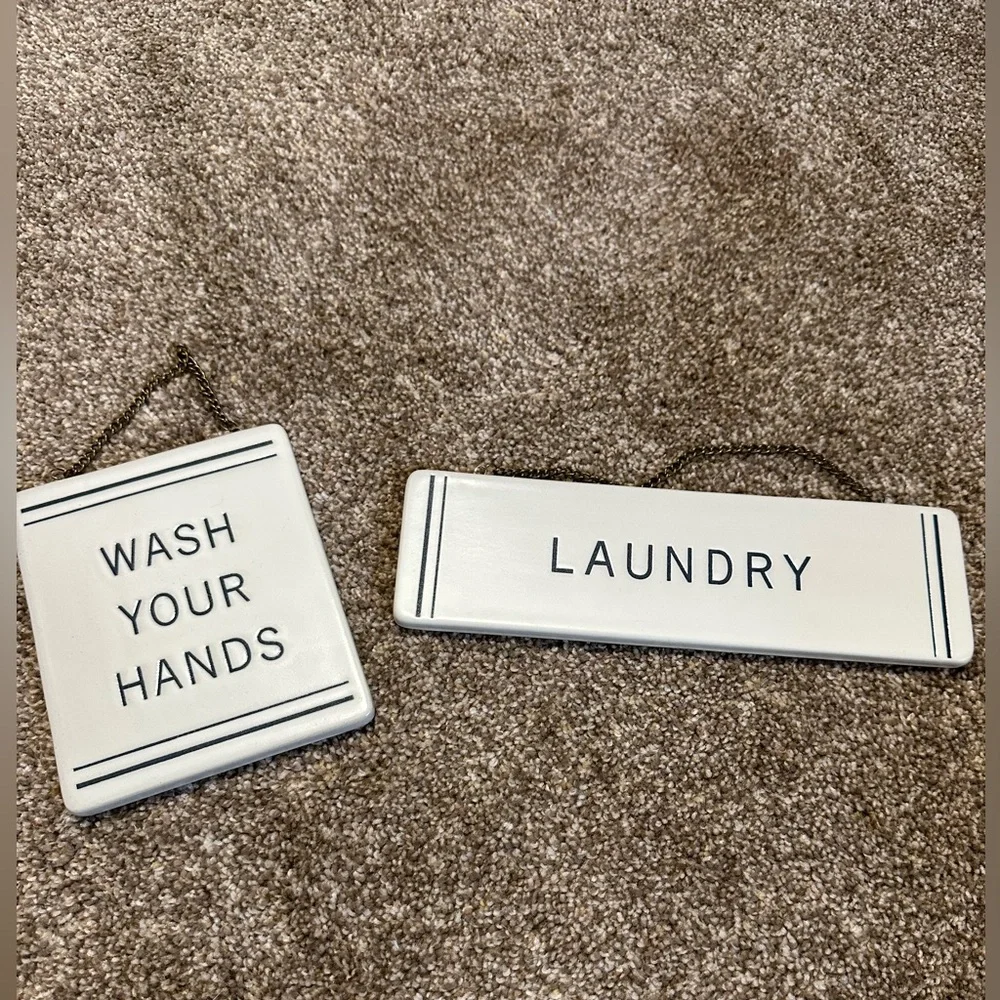 Hearth & Hand White Bath Signs